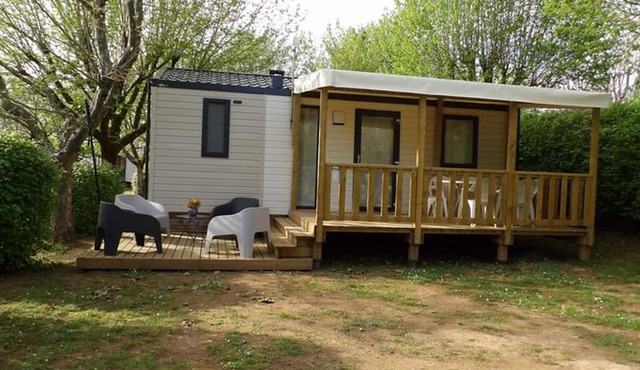 Mobile home for 6 people with terrace