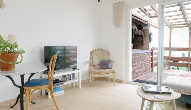 Quiet and bright house in Drancy