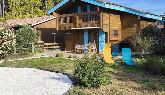 Chalet near Mimizan in Bias in a holiday village 3KM from the ocean