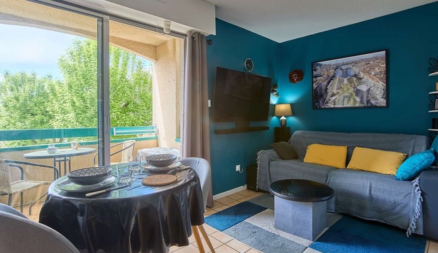 Cozy apartment, pets allowed - 2 guests. Quiet near thermal baths