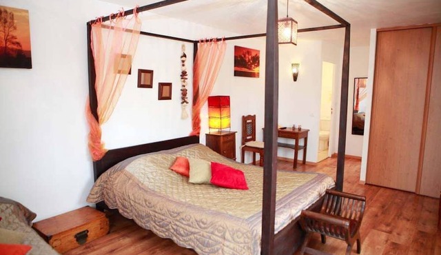 Quiet countryside B&B, 5 minutes from the beach by car!