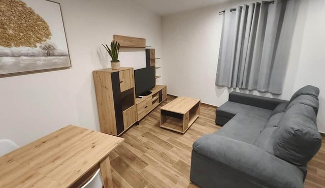 Apartment 'El Huertecillo 1' with Wi-Fi and Air Conditioning