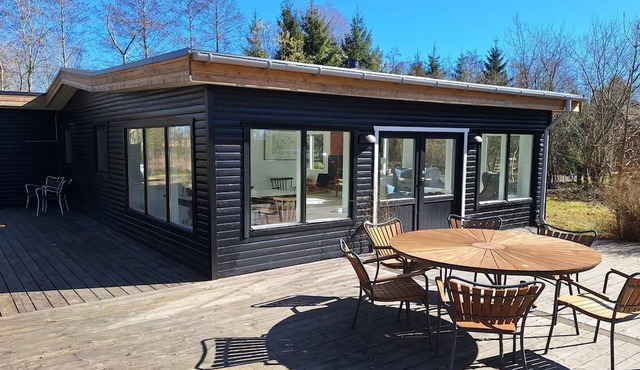 "Franki" - 1.8km from the sea by Interhome
