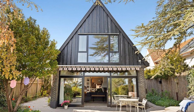 Beautiful home in Greve with WiFi