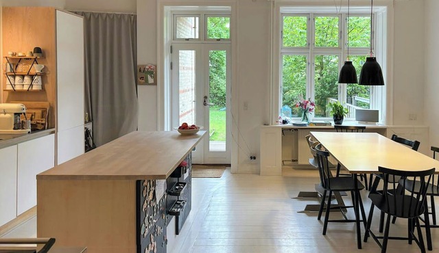 Bright flat with courtyard and balcony, Copenhagen