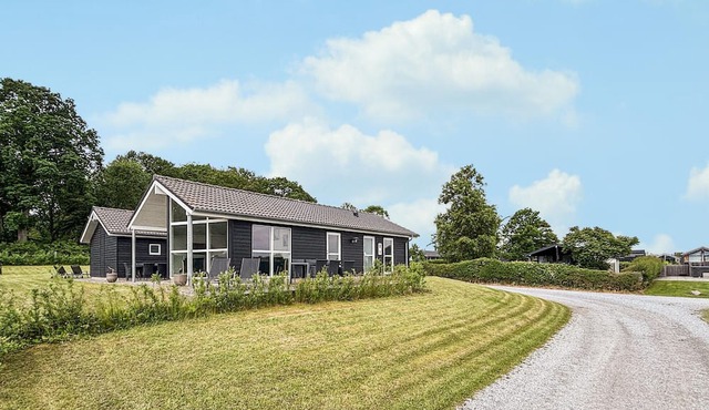 Nice home in Haderslev with sauna