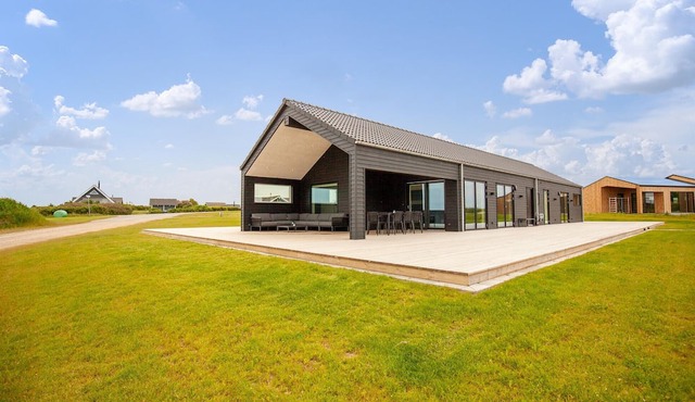 Beautiful home in Lemvig with sauna