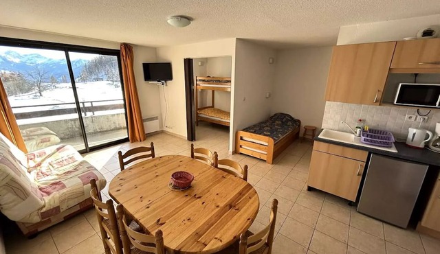 Gardette Residence - Beautiful T2 welcoming 6 people in Réallon