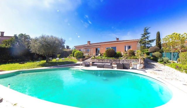 Vacances Ensoleillées Golf, Plages et Piscine