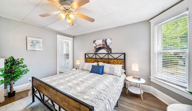 Beautifully updated Entire Duplex! Sleeps 10!