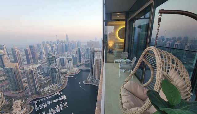 SOLARTE LUXE Penthouse - Marina Gate - 53rd Floor - Top Pools & High Marina View
