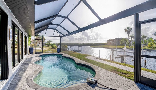Punta Gorda Paradise 3BR with Water Views & P