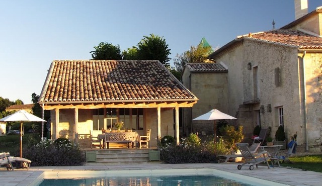 Luxury Chateau near St Emilion, Bordeaux region with Pool and Staff