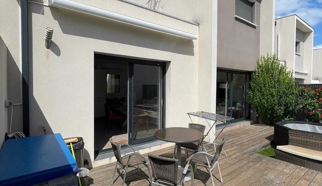 Homerez - Family House with Pool in Juvignac