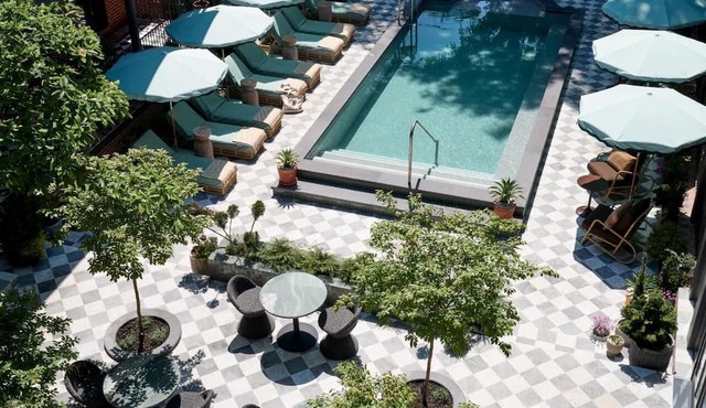 4 One Bedroom Suite at Anna & Bel – Chic Design Near Rittenhouse Square