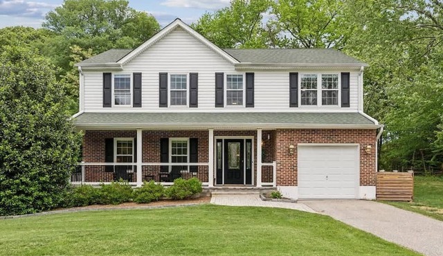 Pet-Friendly & Spacious Home in Annapolis