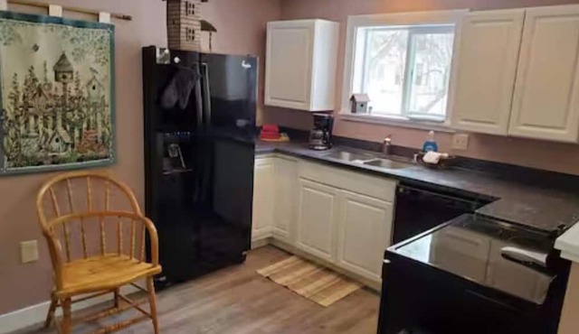 Sugarland Suite - Cozy 1 BR on 10 acres on class 2 trout stream in Arena + WiFi