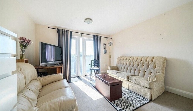 2 bed flat to let in Welling-zone4 and only 25 mins by train to Central London.