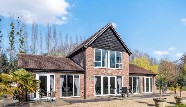 Anglers Haven - UK49128