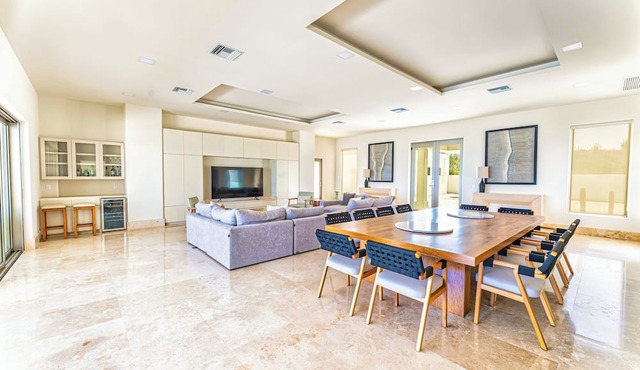 Villa in front of the Sea of Cortez