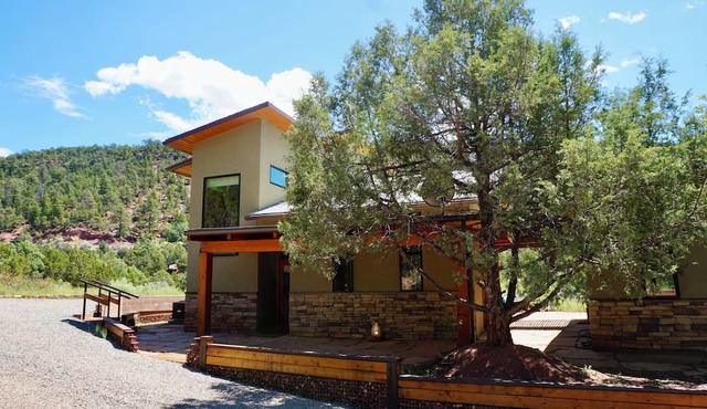 Family/Group Headquarters! NEW Canyon Casita on Scenic 11 Acre Santa Fe Ranch