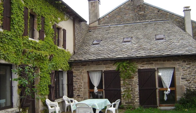 Country house in the village near Lake Pareloup