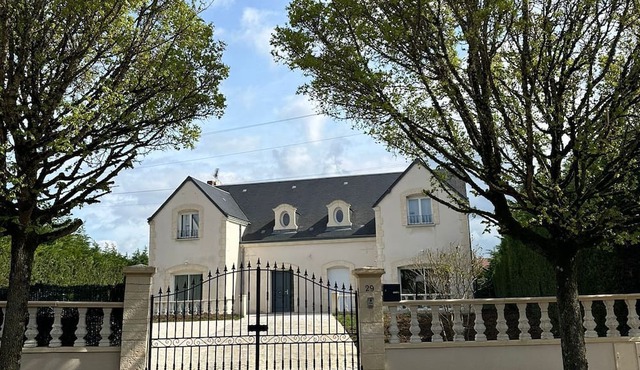 A well-deserved rest at La Maison de Cristina Michael after 1 visit to the castles