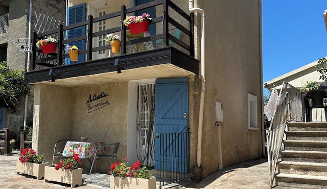 A. Casetta Centre de CorsicanSanto Pietro di Venaco