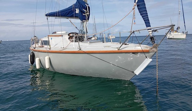 For rent - Accommodation on the water - Cosy boat in Nantes - Sailboat Trentemoult