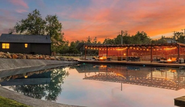 Entire home in Placerville, California, United States
