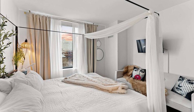 South End Serenity: Your Family's Dream Getaway!