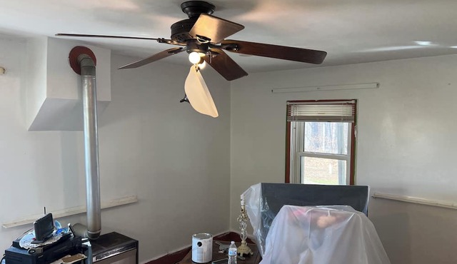 Charming 1-bedroom house in awesome Kirkwood with AC