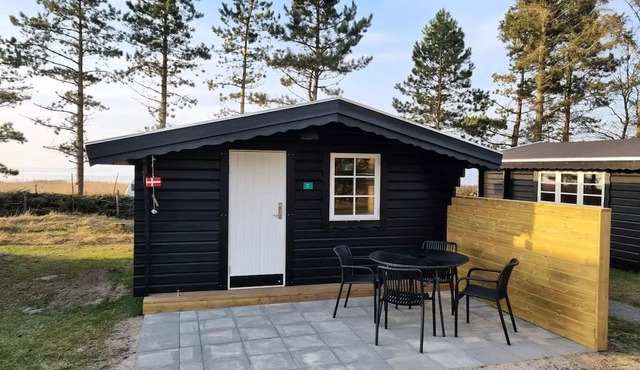 Small 4-person chalet