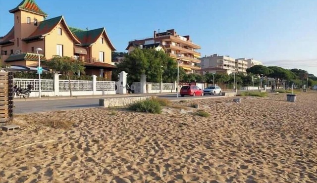 Ocean views and garage near BCN orange