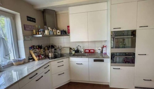 3-bedroom house in tranquil Knonau with AC, WiFi. Enjoy your stay