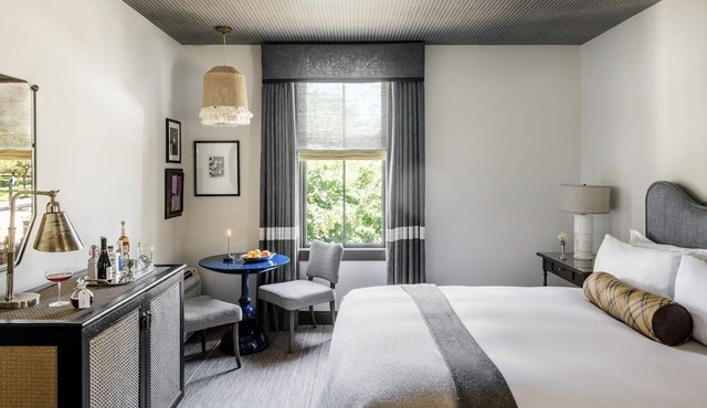 Unwind in 2 Stylish Units Perfect for Wine Tasting & Scenic Views