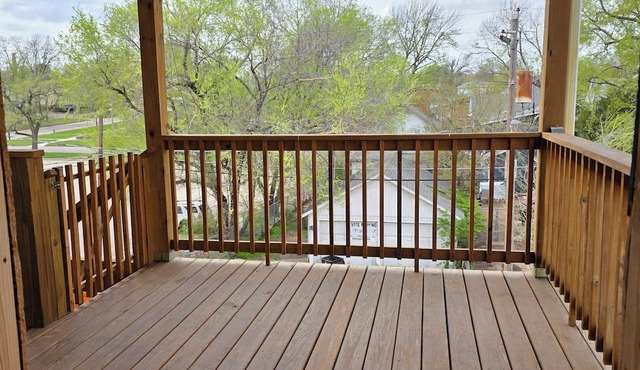 Beautifully Renovated 1 Bed, 1 Bath, Pet-Friendly Apt, 2 Blks From State Capitol