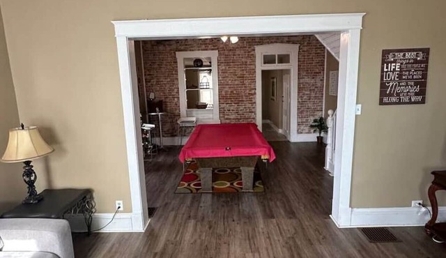 Madison House 1 -Walk to Main St