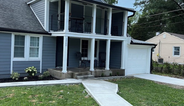 6 bedroom house in Plainfield. Located near airport and Speedway.