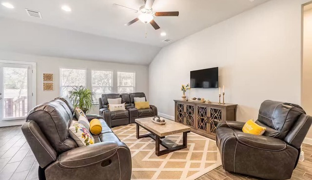 new home in Lago vista Txnn