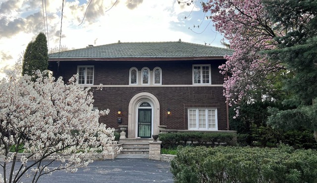 Green Magnolia House - Spacious 5-bedroom house close to Navy Base