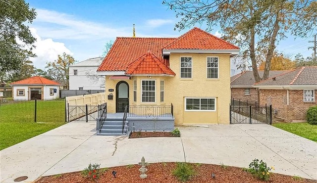 Spacious 4-bedroom house in wonderful New Orleans with WiFi, AC