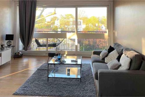 Vaucresson Proche Paris / Versailles JO 24