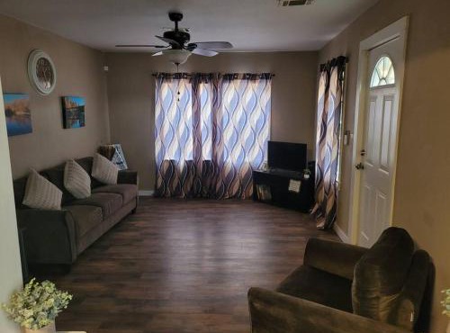 Cozy House near Caddo River