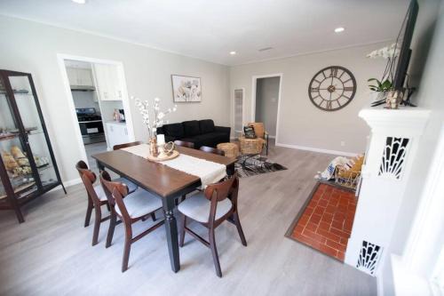 beautiful new 2 bedroom house in Glendale