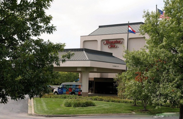 Hampton Inn Kansas City Airport 