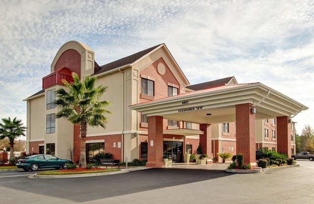 Holiday Inn Express Savannah South I-95 Richmond Hill, an Ihg Hotel