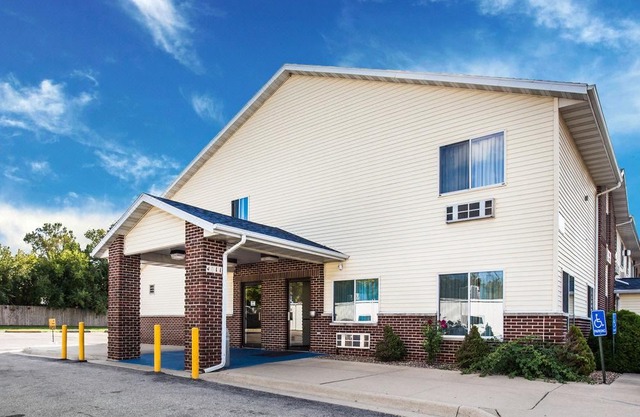 Rodeway Inn Cedar Rapids 