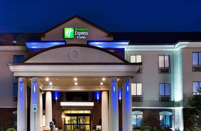 Holiday Inn Express Hotel & Suites Jacksonville Airport, an Ihg Hotel