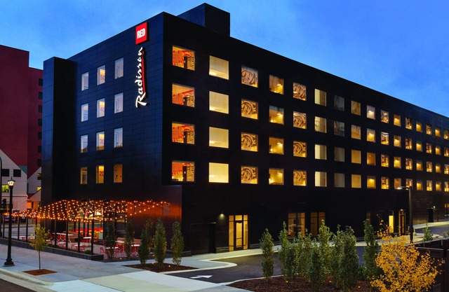 Radisson Red Minneapolis Downtown